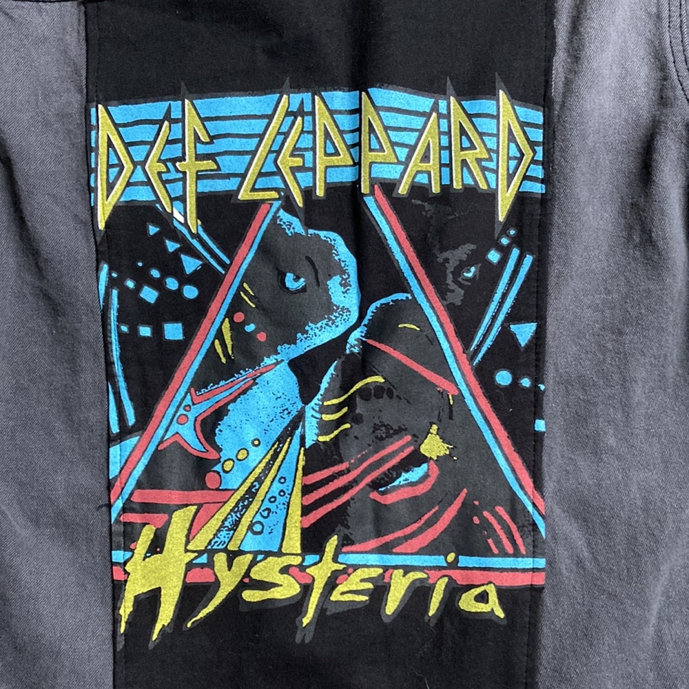 NEW Def Leppard Faded Black Junkfood Jean Patch Long Sleeve Jacket S But… - Picture 3 of 10